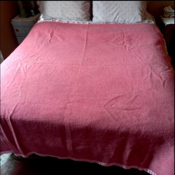 Kenwood Ramcrest wool blanket - Picture 5 of 5